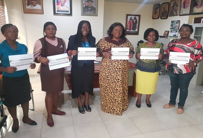 PIA’s 30% Advocacy Campaign to the Queens of Bayelsa State at the Bayelsa State Traditional Rulers Council Secretariat on Saturday 2nd July 2022. (Photo: NDEBUMOG’s Bayelsa State 30% Advocacy Team and GCRM on behalf of Oxfam)