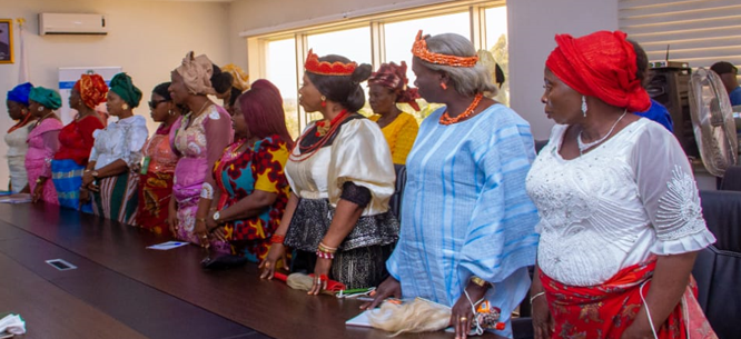 Cross section of women during inauguration of Bayelsa State Women Economic Inclusion Committee on PIA by the State Deputy Governor. (Photo: NDEBUMOG’s Bayelsa State 30% Advocacy Team and GCRM on behalf of Oxfam)